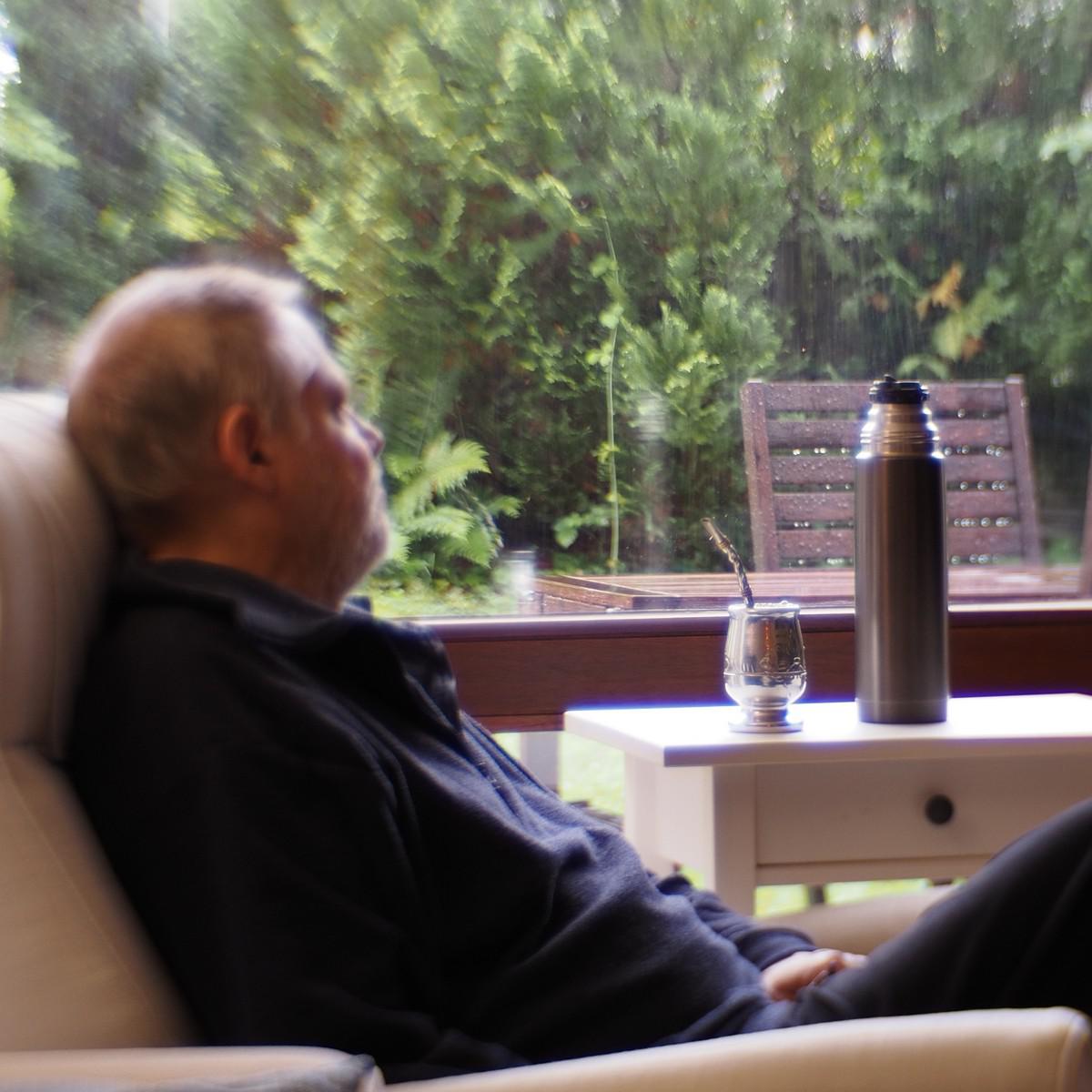 Chill and Mate